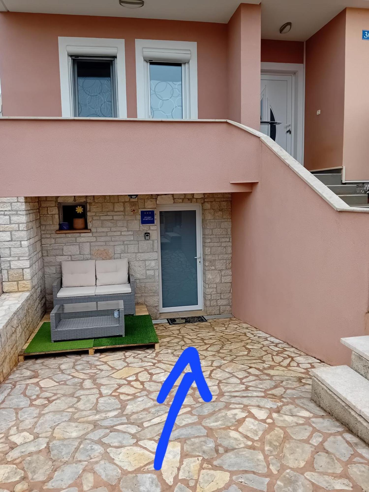 Studio Apartman Dezire Buje Kültér fotó
